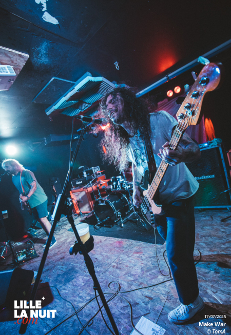 IPKISS + Stuck In Yesterday + Make War à la Brat Cave en live - photo n°13