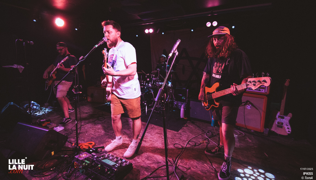 IPKISS + Stuck In Yesterday + Make War à la Brat Cave en live - photo n°1