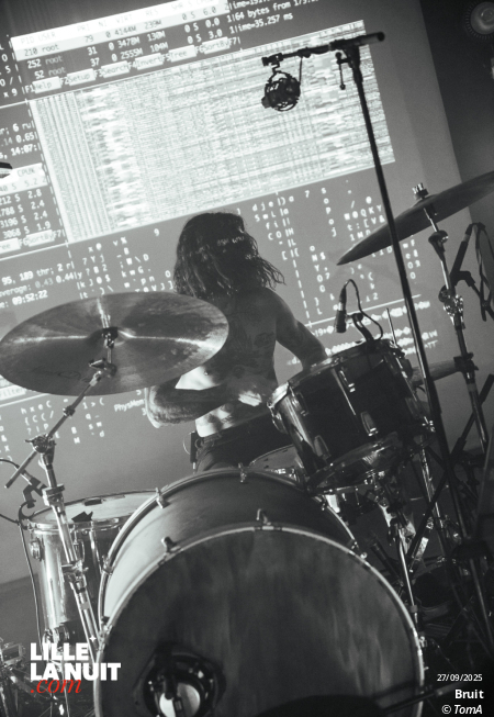 Bruit + Fall Of Messiah au Poche en live - photo n°11