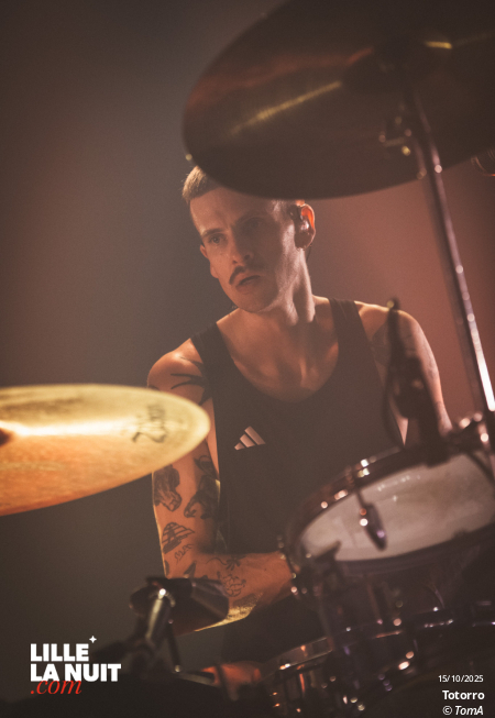 Zombie Zombie + Totorro au Grand Mix en live - photo n°30