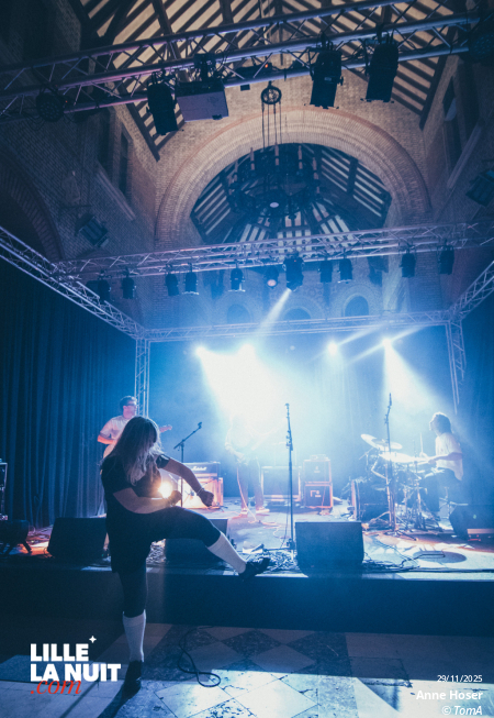 Anne Hoser à la Salle Marguerite de Sains en Gohelle en live - photo n°3
