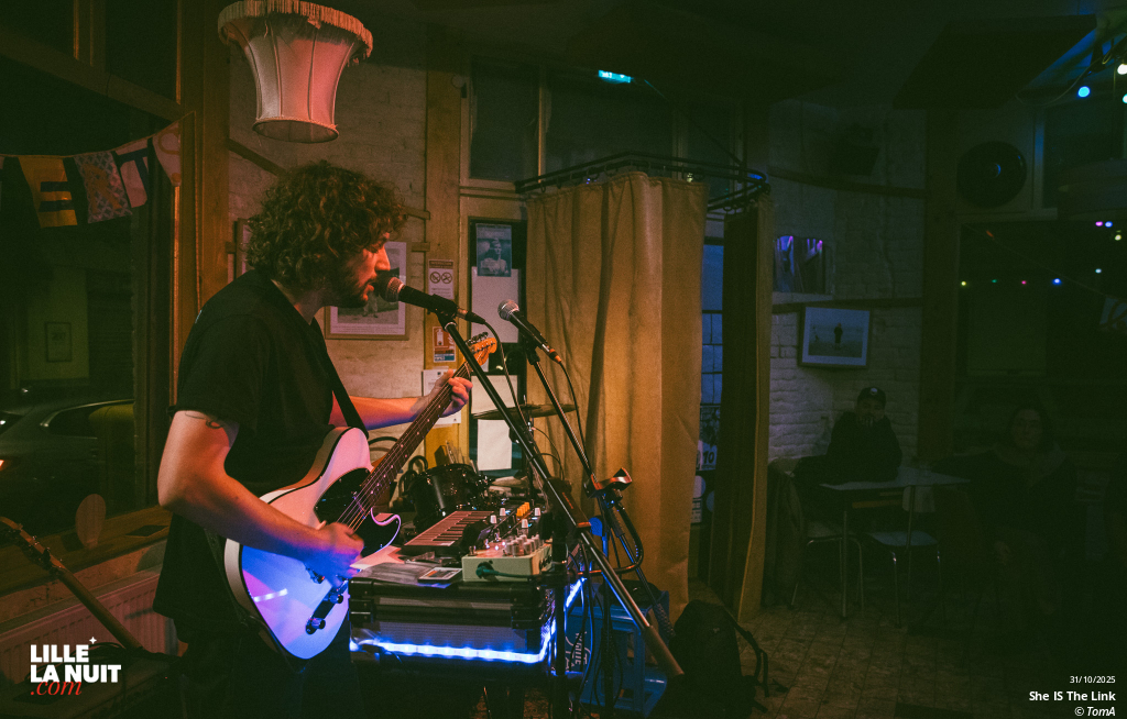 Cauliflowers + She Is The Link au Tok Ici en live - photo n°11