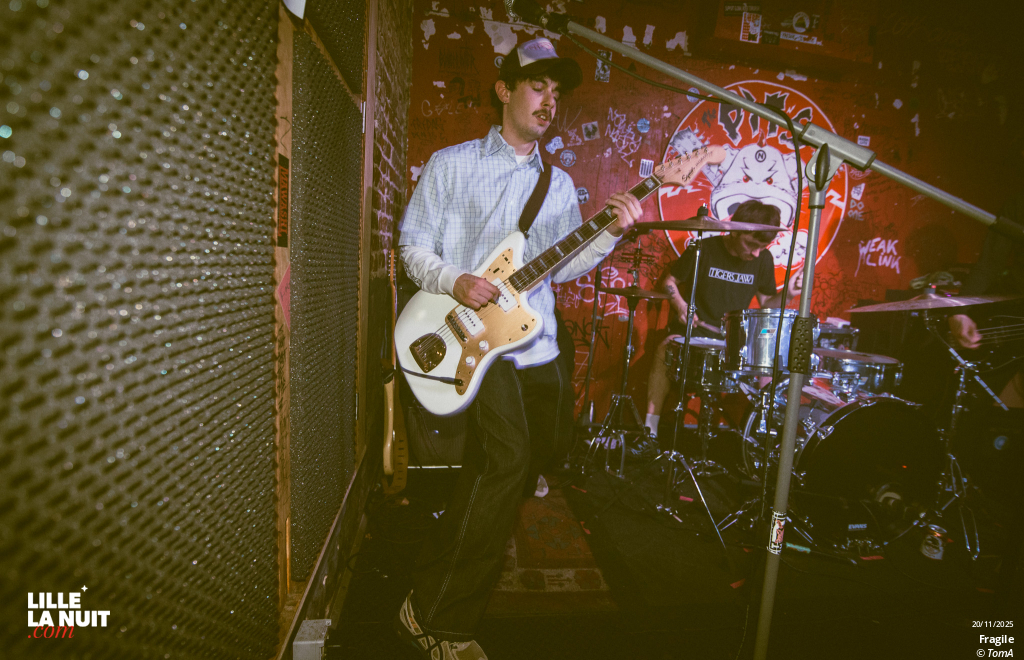 Fragile + Stonks au Pit’s à Courtrai en live - photo n°16
