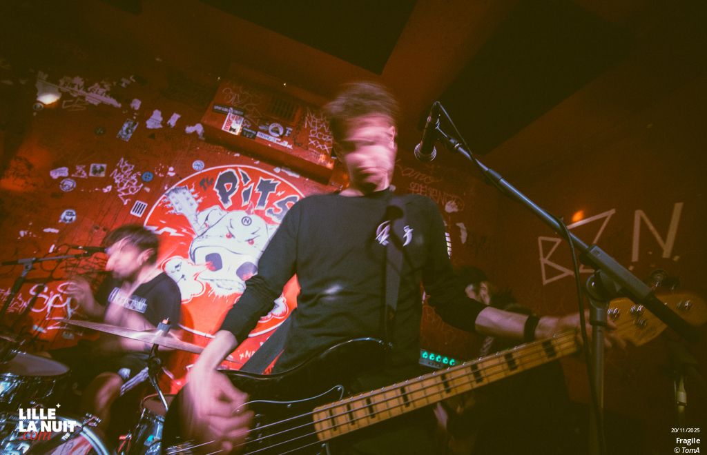 Fragile + Stonks au Pit’s à Courtrai en live - photo n°11