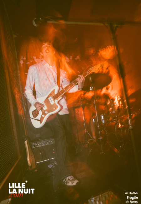 Fragile + Stonks au Pit’s à Courtrai en live - photo n°28