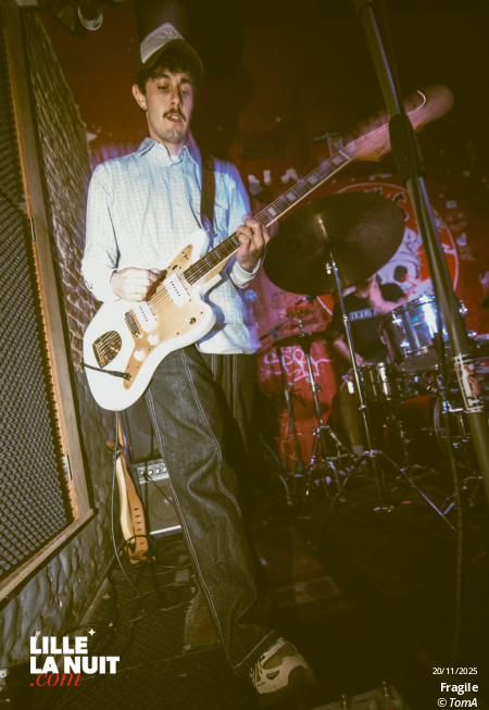 Fragile + Stonks au Pit’s à Courtrai en live - photo n°33
