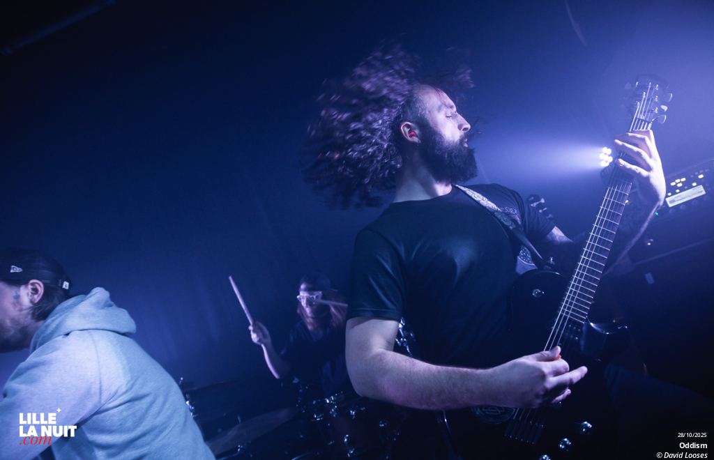 Conjurer + Oddism à La Bulle Café en live - photo n°3