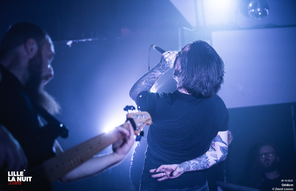 Conjurer + Oddism à La Bulle Café en live - photo n°13