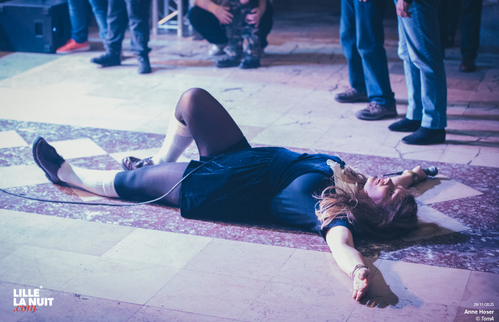 Anne Hoser à la Salle Marguerite de Sains en Gohelle en live - photo n°8