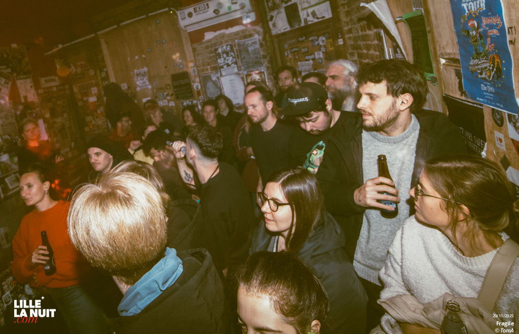 Fragile + Stonks au Pit’s à Courtrai en live - photo n°31