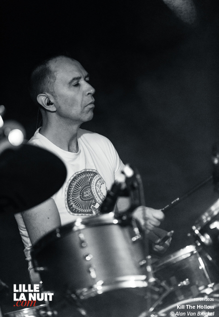 Between Monsters and Shadows à la Brat Cave : Nightfall District + Kill The Hollow + Sweet Monsters en live - photo n°4