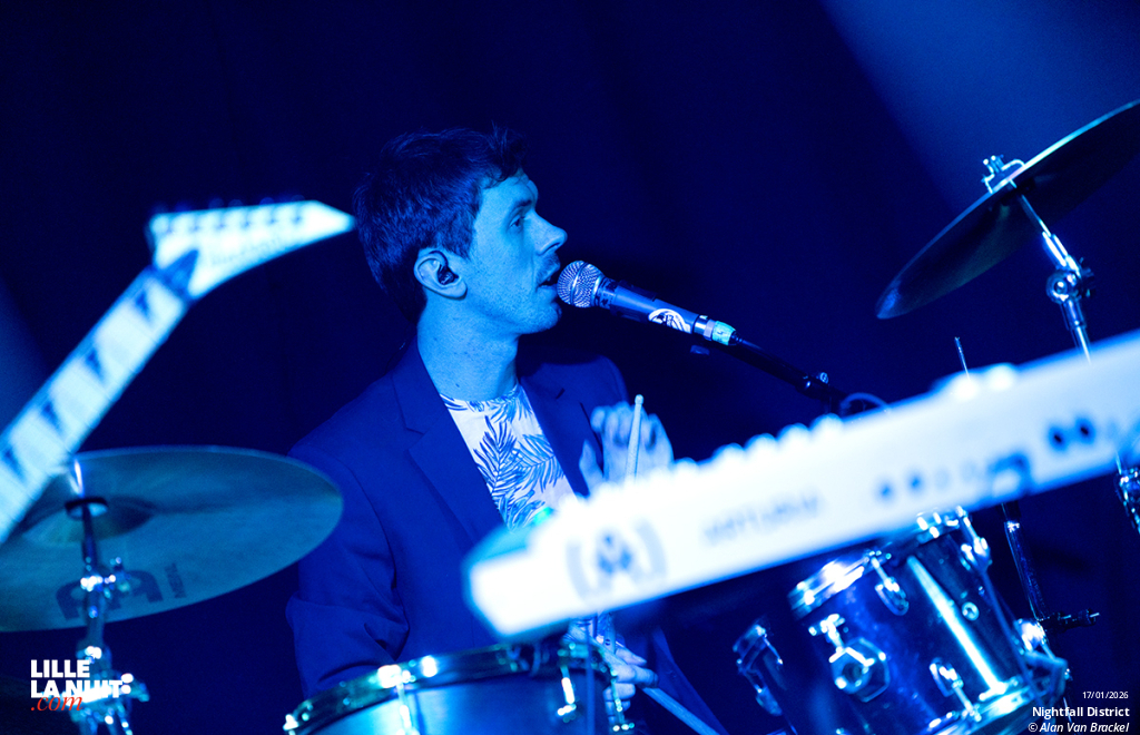 Between Monsters and Shadows à la Brat Cave : Nightfall District + Kill The Hollow + Sweet Monsters en live - photo n°14