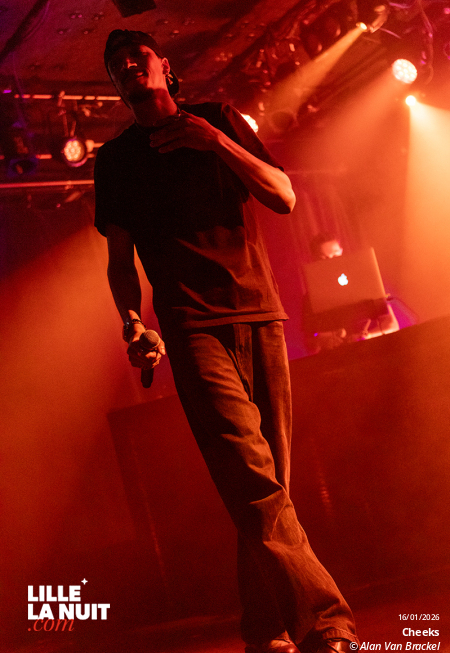 Les iNOUïS du Printemps de Bourges à l&rsquo;Aéronef : Cheeks + Blou Feet + Dalaïdrama + Blue Katrice en live - photo n°8