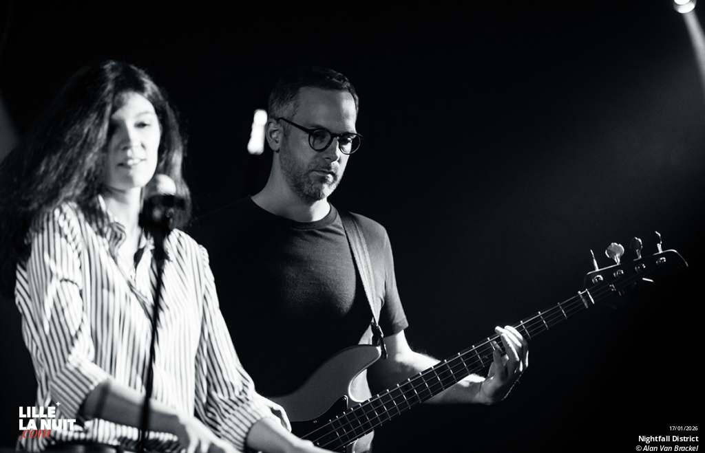 Between Monsters and Shadows à la Brat Cave : Nightfall District + Kill The Hollow + Sweet Monsters en live - photo n°13