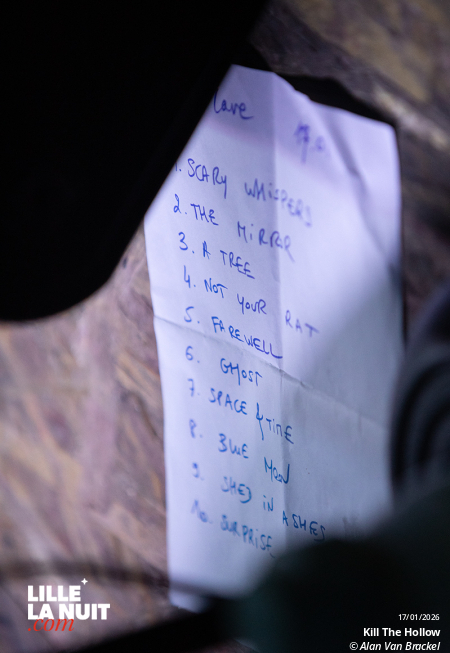 Between Monsters and Shadows à la Brat Cave : Nightfall District + Kill The Hollow + Sweet Monsters en live - photo n°2