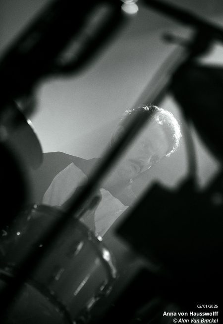 Anna von Hausswolff + Fantôme Josepha au club de l&rsquo;Aéronef de Lille en live - photo n°8