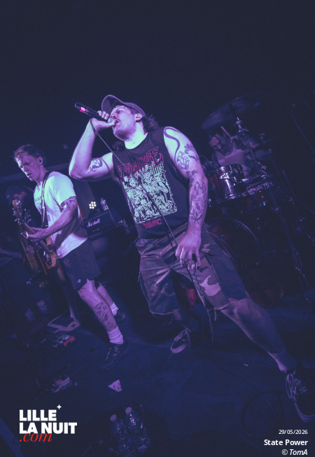 November + State Power + Grove Street à La Bulle Café en live - photo n°25