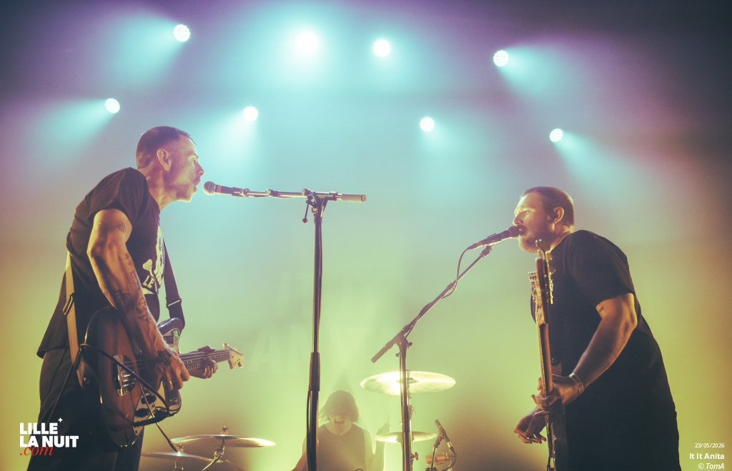 Bruit ≤ + It It Anita au Grand Mix en live - photo n°23