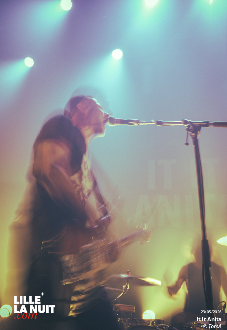 Bruit ≤ + It It Anita au Grand Mix en live - photo n°17