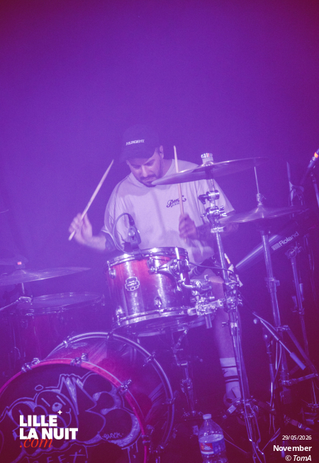 November + State Power + Grove Street à La Bulle Café en live - photo n°16