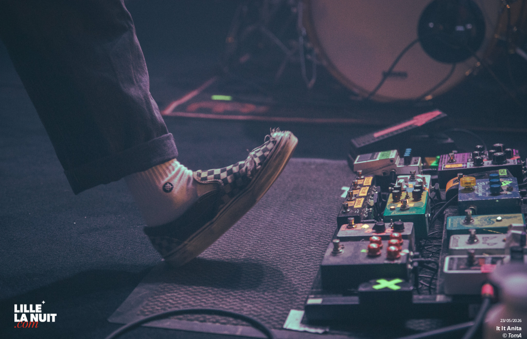 Bruit ≤ + It It Anita au Grand Mix en live - photo n°18