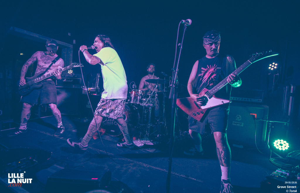 November + State Power + Grove Street à La Bulle Café en live - photo n°34