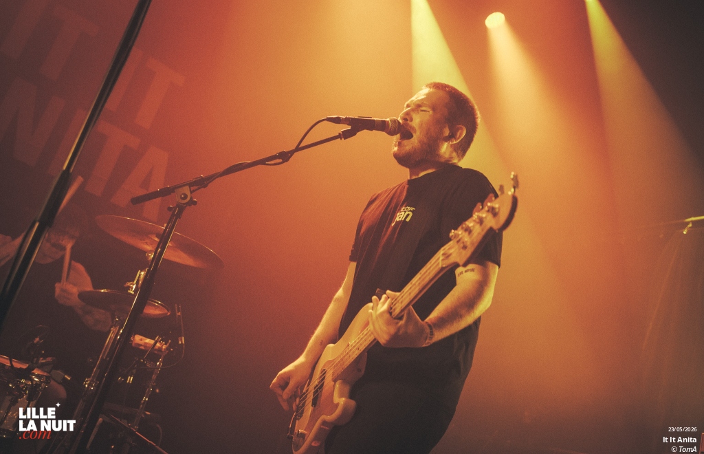 Bruit ≤ + It It Anita au Grand Mix en live - photo n°5