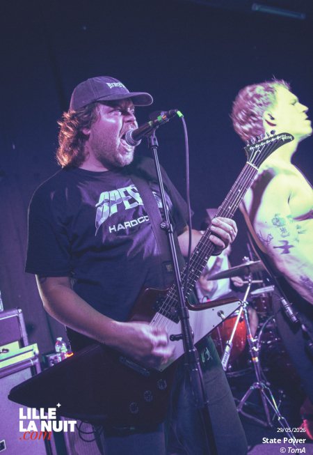 November + State Power + Grove Street à La Bulle Café en live - photo n°9