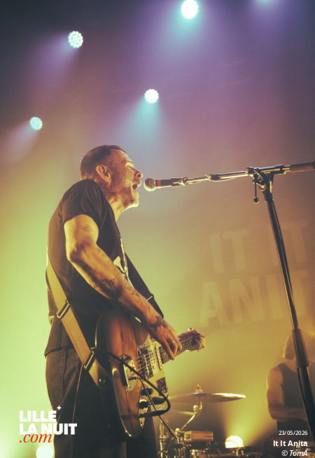 Bruit ≤ + It It Anita au Grand Mix en live - photo n°13