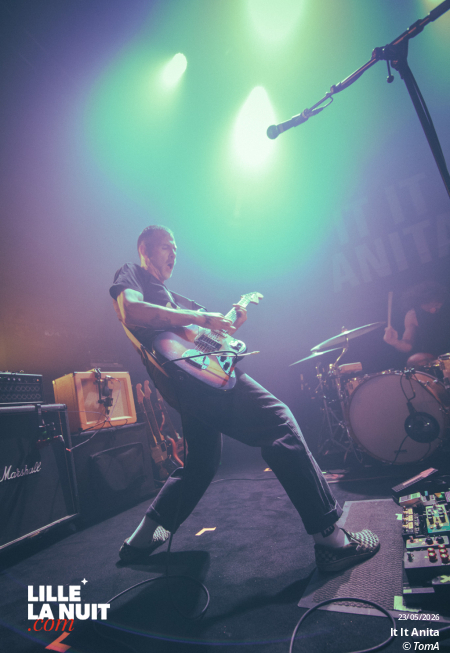 Bruit ≤ + It It Anita au Grand Mix en live - photo n°16