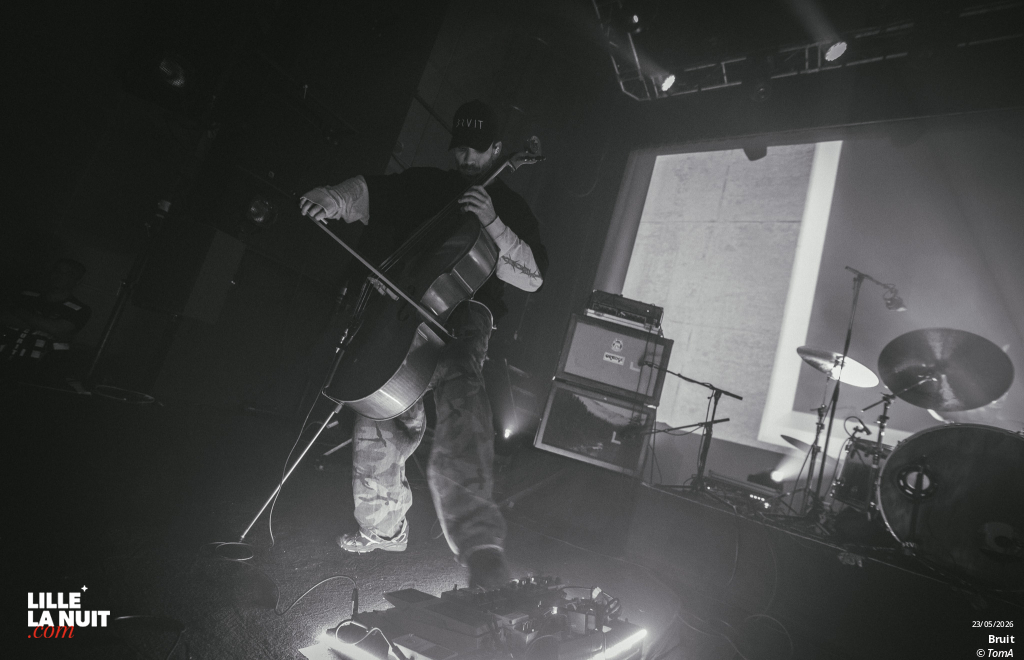 Bruit ≤ + It It Anita au Grand Mix en live - photo n°26