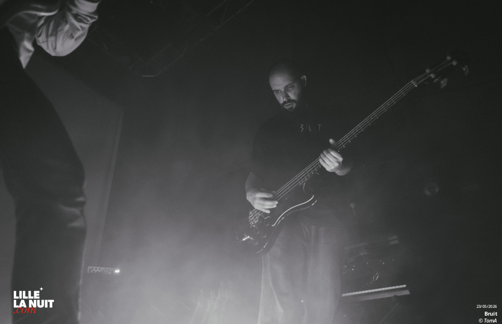 Bruit ≤ + It It Anita au Grand Mix en live - photo n°16