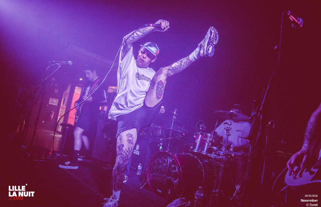 November + State Power + Grove Street à La Bulle Café en live - photo n°19