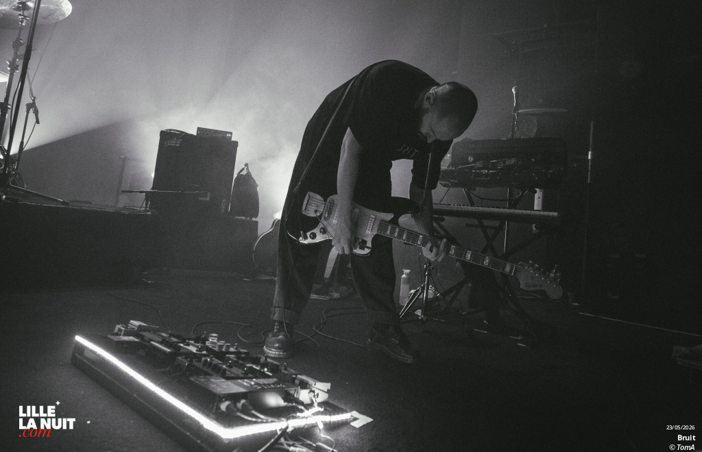 Bruit ≤ + It It Anita au Grand Mix en live - photo n°10