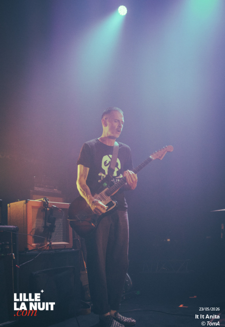 Bruit ≤ + It It Anita au Grand Mix en live - photo n°21