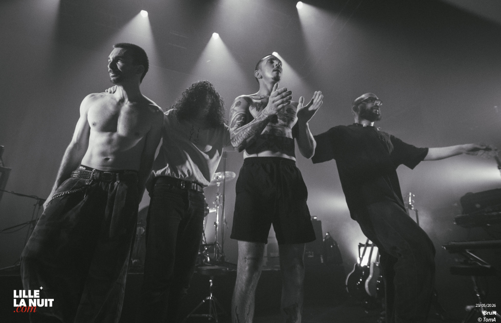 Bruit ≤ + It It Anita au Grand Mix en live - photo n°2