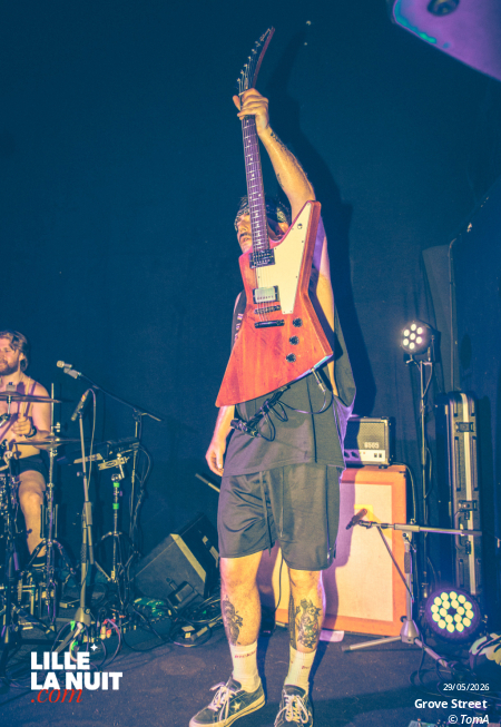 November + State Power + Grove Street à La Bulle Café en live - photo n°4