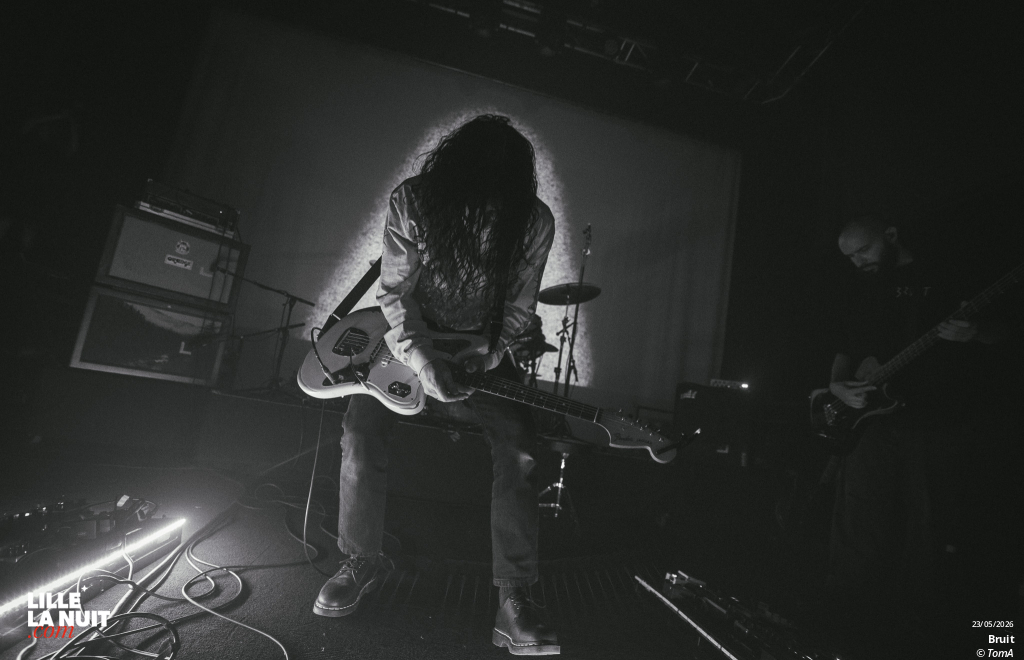 Bruit ≤ + It It Anita au Grand Mix en live - photo n°49