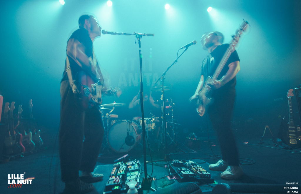 Bruit ≤ + It It Anita au Grand Mix en live - photo n°14