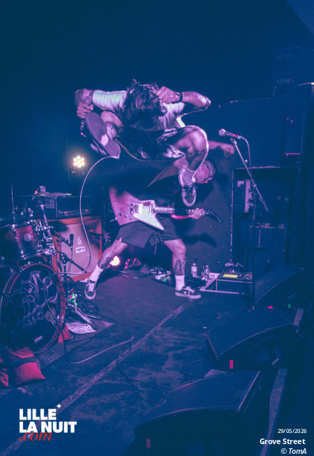 November + State Power + Grove Street à La Bulle Café en live - photo n°27