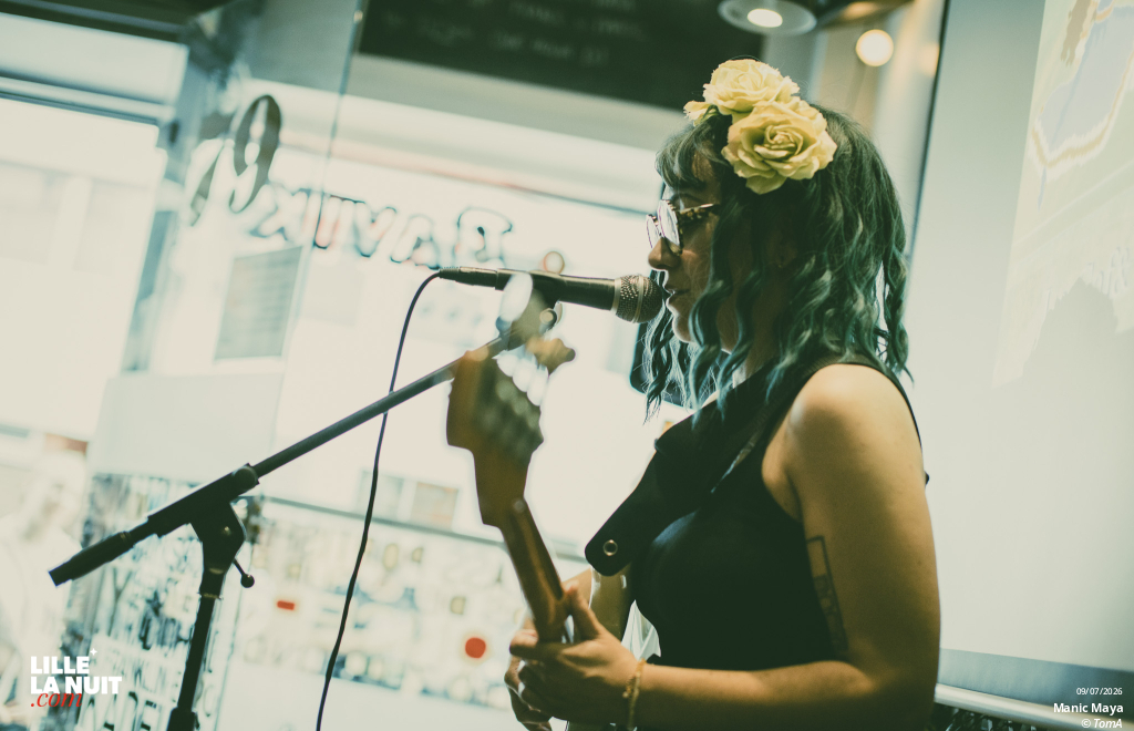 Manic Maya au Caf&Diskaire en live - photo n°1