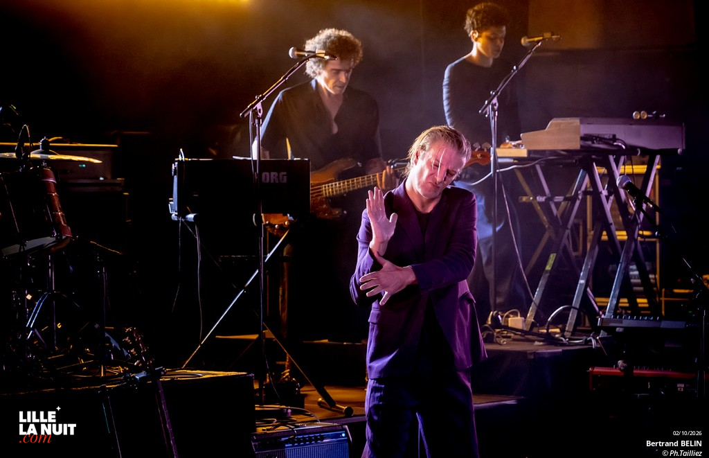 Bertrand Belin + Nina Uzan au Métaphone Oignies en live - photo n°5