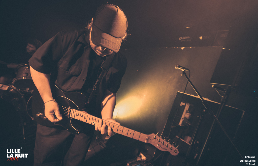 Adieu Soleil + Fall Of Messiah + Coeur Coupable à la Bulle Café en live - photo n°33