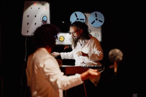 Panique !!, un ciné-concert electro-pop par Temps Calme
