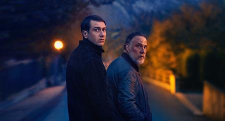 « La Nuit du 12 » : le cinéaste Dominik Moll et l’acteur Bastien Bouillon