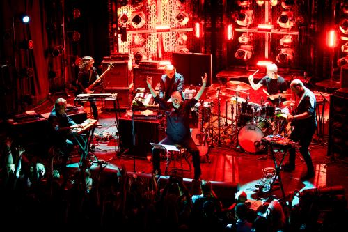 Swans à l’Aéronef