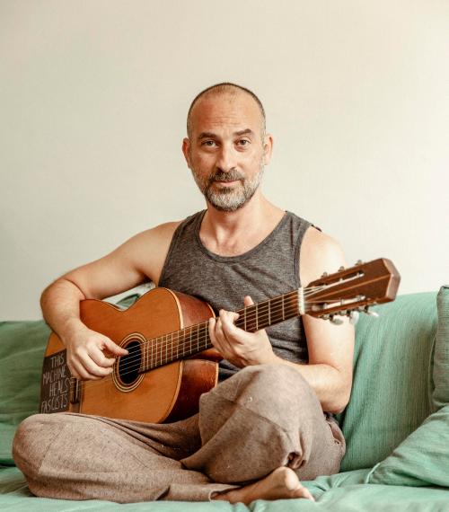 Lucas Santtana + Toninho Almeida