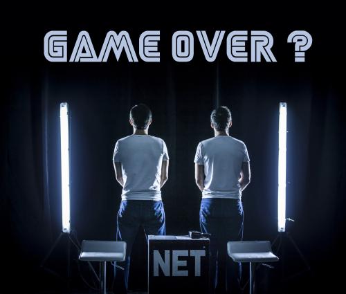 Game Over, la pièce de théâtre
