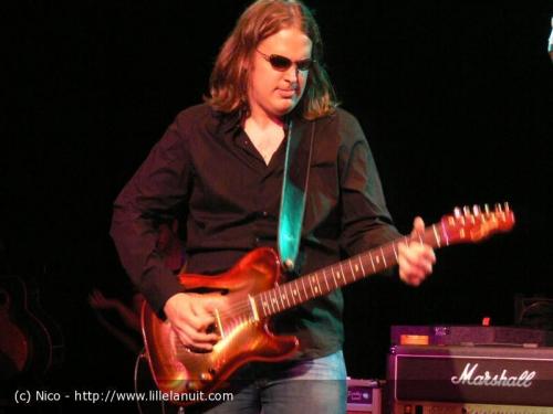 Joe Bonamassa & Voodoo Wild