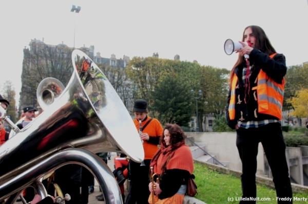 Manifestion en faveur du bar-concerts : Lille La Nuit vous raconte !
